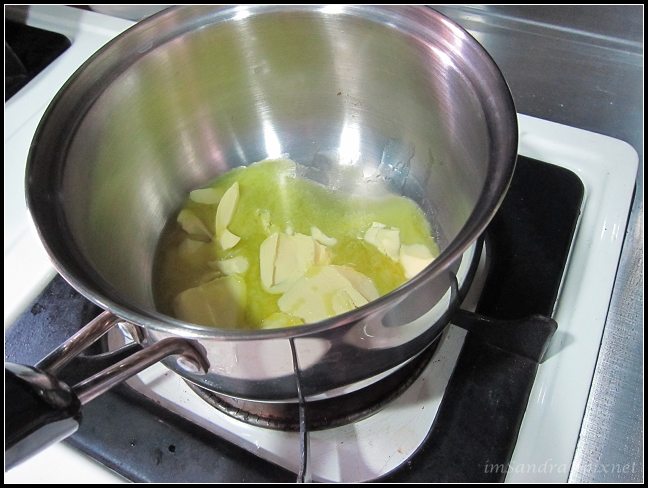 自己做麵包超簡單‧五分鐘軟式麵包(蜂蜜辮子胖&蘭姆葡萄胖)