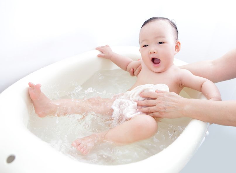 小撇步讓寶寶洗澡不再像打仗