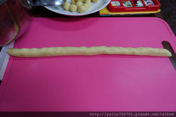 夜市小吃自己炸：秒殺黃金地瓜球