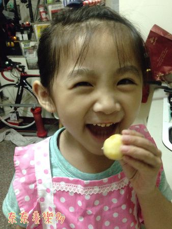 親子烘培：吃到停不下來的香Q地瓜麻糬球