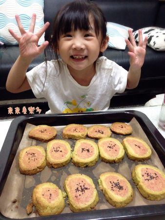 【食譜】吐司不夠看，西瓜餅乾嚐嚐鮮