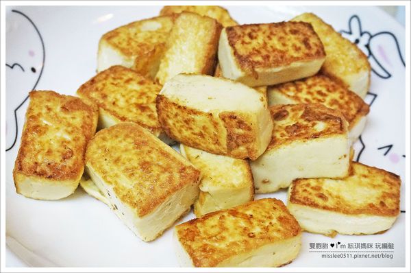 【食譜】簡單煎豆腐，關鍵醬汁即成驚世美味