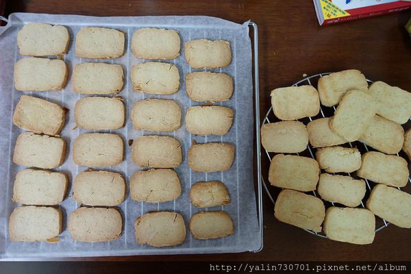 【食譜】手工杏仁&蔓越莓餅乾