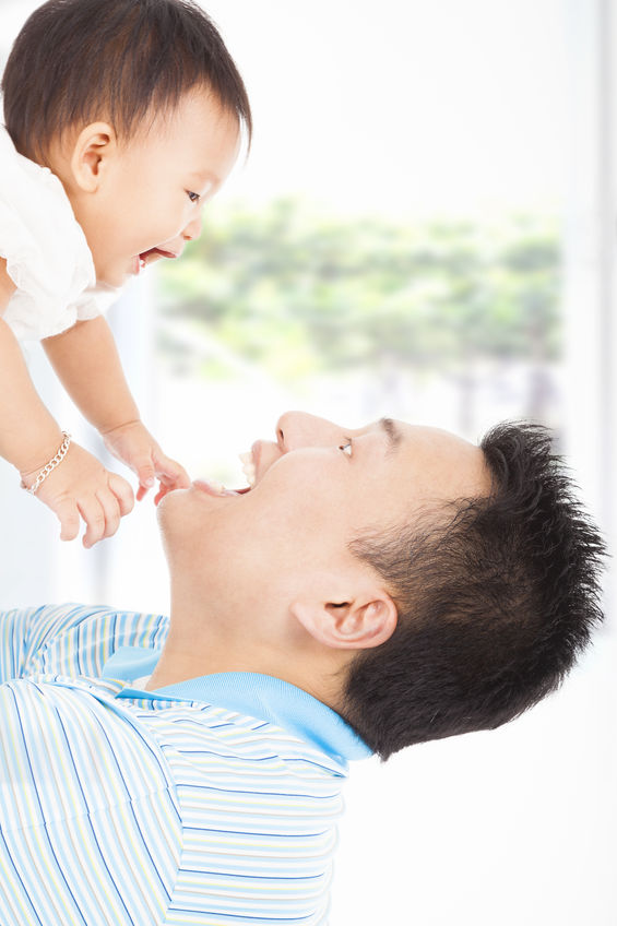 愛抱小孩飛高高？搖晃嬰兒症候群涉兒虐