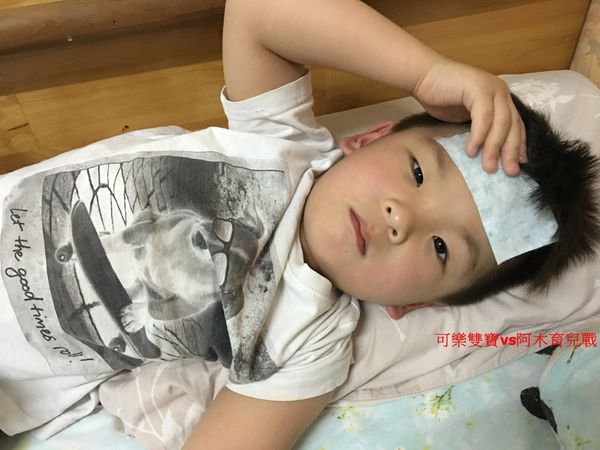 小孩腸病毒爸媽別慌，把握三多居家護理原則