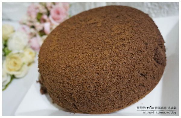 【食譜】一出爐就秒殺！巧克力海綿蛋糕
