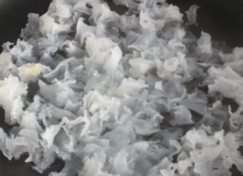【食譜】無牙寶寶也能吃！QQ果汁偽軟料
