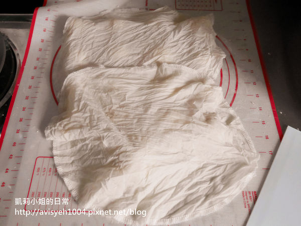 【食譜】超吸睛！熊熊造型煉乳麵包