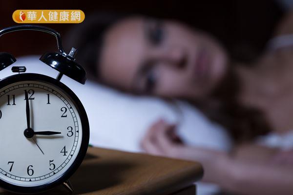 睡眠不足百病侵!四招助眠秘訣擺脫感冒體質