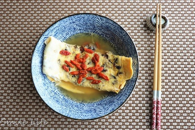 【食譜】五分鐘暖身又暖心：桂圓麻油薑薑蛋