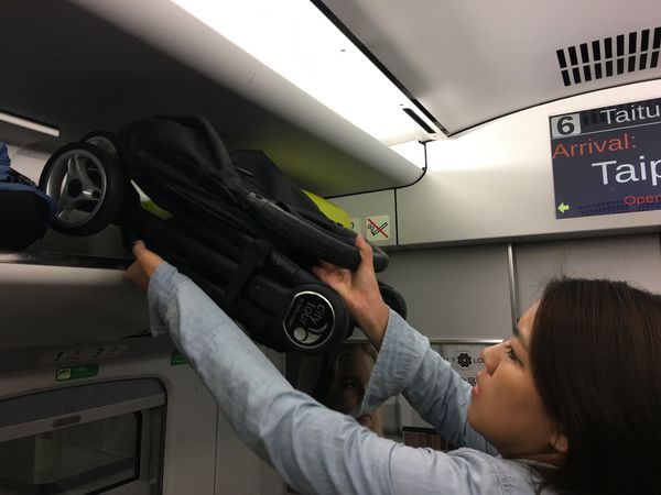 帶娃兒出國旅遊,必備行李用品清單