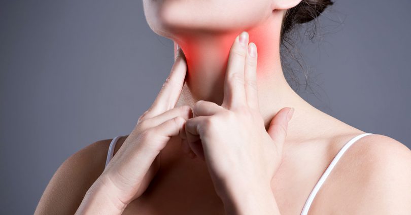 喉咙好痛怎麼办?吃什麼有助缓解疼痛感呢?