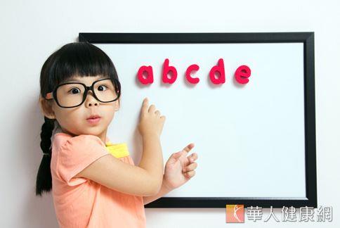 成績不好是視力問題?隱斜視造成學習障礙