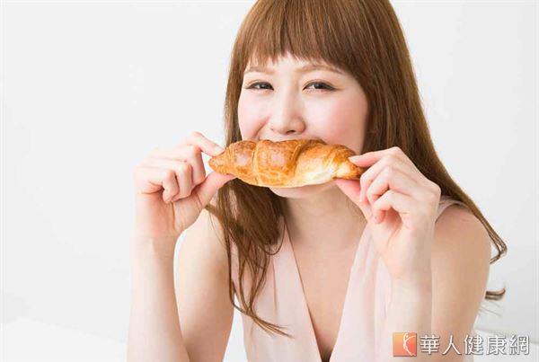 肥胖有五地雷!晚上七點後別碰堅果