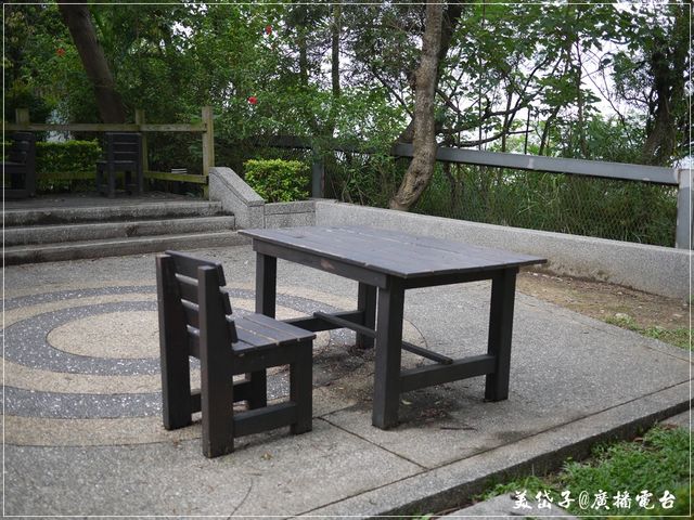 彰化-除役軍機轉換跑道,變身C-119軍機公園供人遊玩欣賞