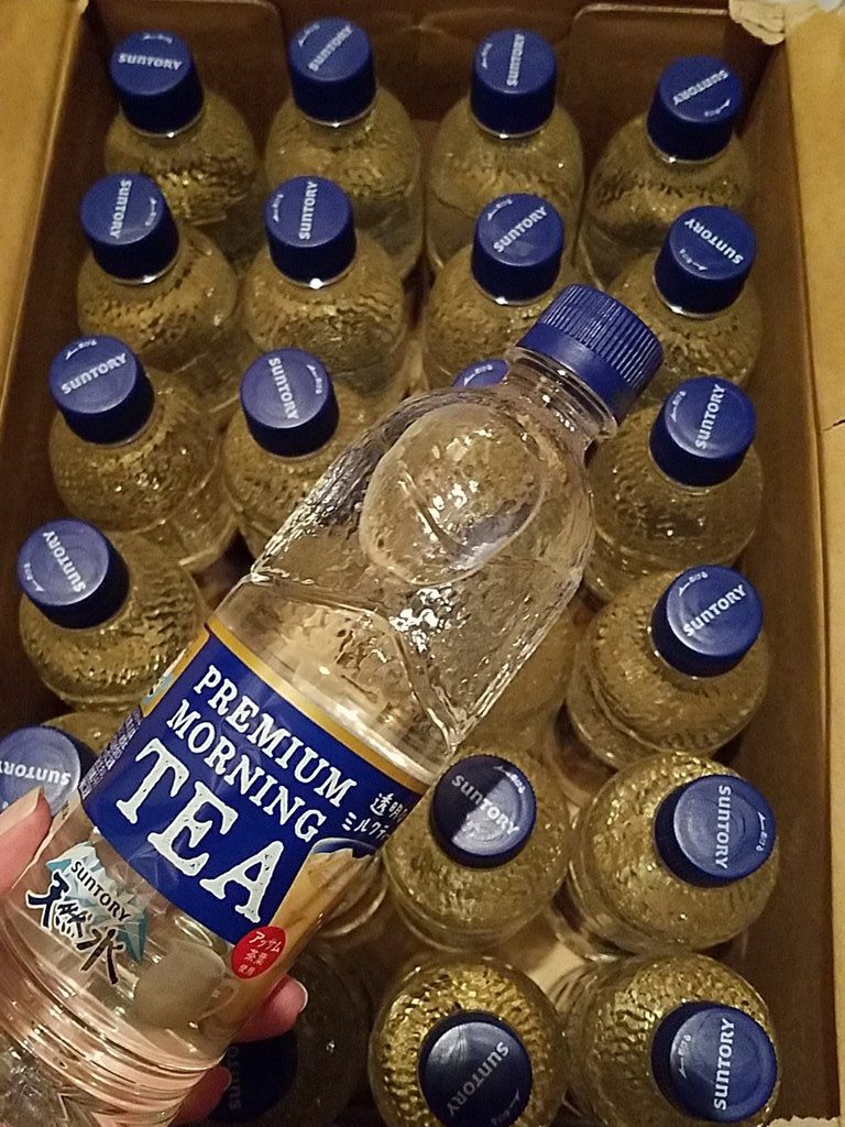 比厚奶茶還要夯!神奇「透明奶茶」到底怎麼做出來的?