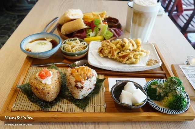 【高雄景點】高雄這樣最好玩:高雄旅遊路線規劃,港都吃喝玩樂懶人包