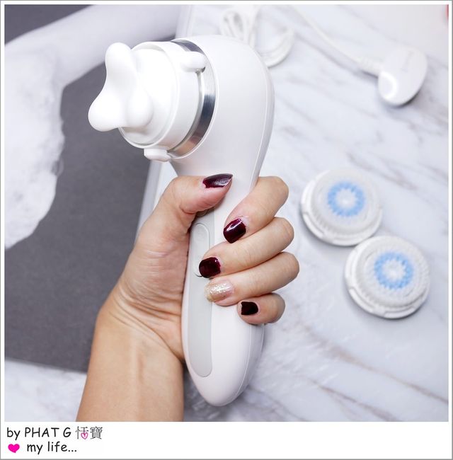 每個女人都要有的保養神器- 科萊麗音波緊顏淨膚儀