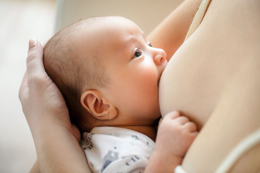 親餵就怕寶寶含不住？乳頭大也好餵的秘秘技巧