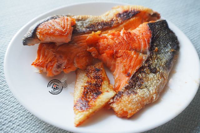 零失敗食譜 野餐必備【日式鮭魚三角飯糰】