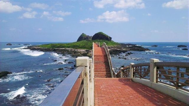 台灣包車旅遊連假這樣玩|台灣包車旅遊:北中南12條路線懶人包