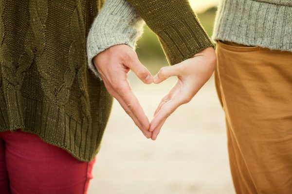 【指尖尖的人需要體貼的情人】從身體「3個部位」看出你需要什麼樣的另一半