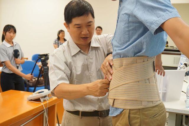 吞止痛藥就好?專家傳授2招,腰痠背痛輕鬆解決!