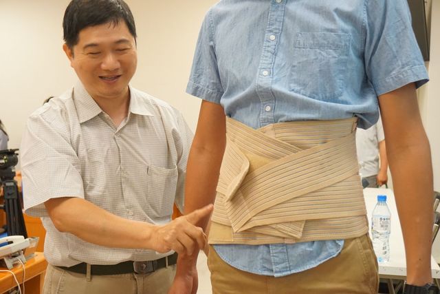 吞止痛藥就好?專家傳授2招,腰痠背痛輕鬆解決!
