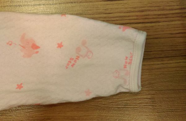 【生產懶人包】 新手爸媽的新生兒衣服準備清單 - 衣的用品