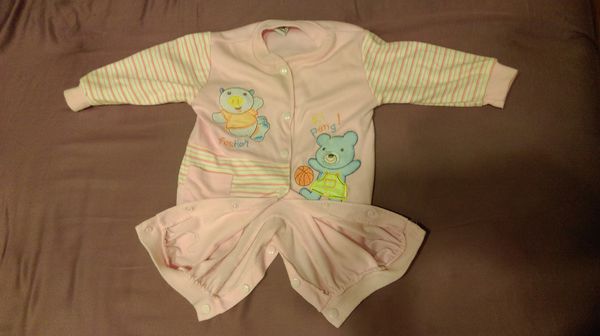 【生產懶人包】 新手爸媽的新生兒衣服準備清單 - 衣的用品