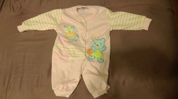 【生產懶人包】 新手爸媽的新生兒衣服準備清單 - 衣的用品