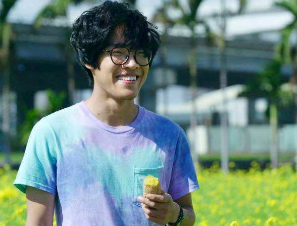 「請擁抱我,萬一我不小心墜落。」幾分之幾中的盧廣仲,療癒靈魂的 6 首歌單