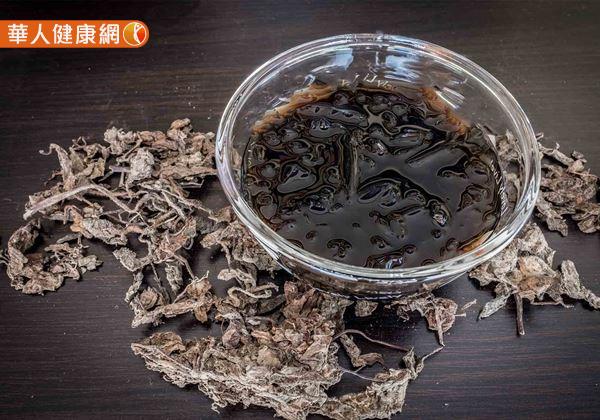 仙草茶,仙草,消暑,降血壓,降火氣,體質,腹瀉,手腳冰冷,解渴