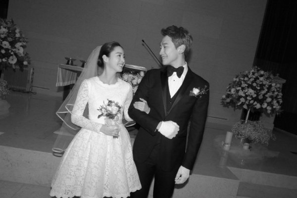 婚紗,結婚,準新娘,白紗,性感,蝴蝶結,華麗