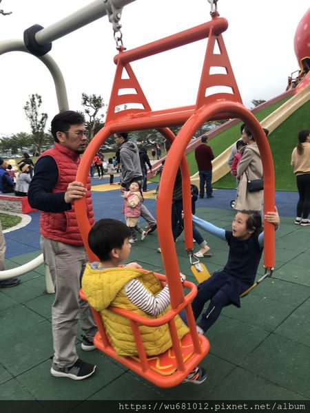 苗栗,親子景點,溜滑梯,沙坑,特色公園
