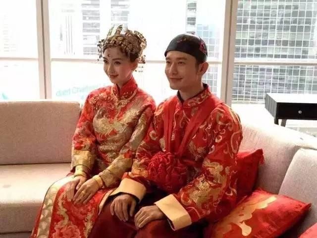 婚禮,結婚禮服,龍鳳褂,明星,中式嫁衣