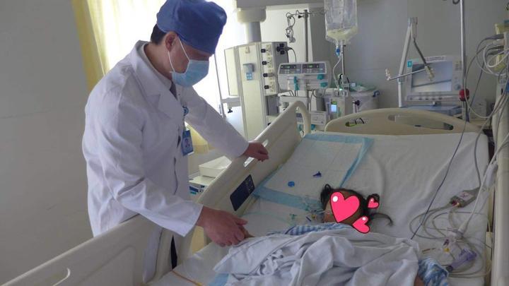 寶寶黃疸,先天性膽道閉鎖,孩子健康,母愛