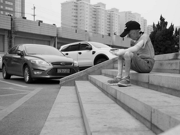抑鬱症,症狀,孩子,自殺