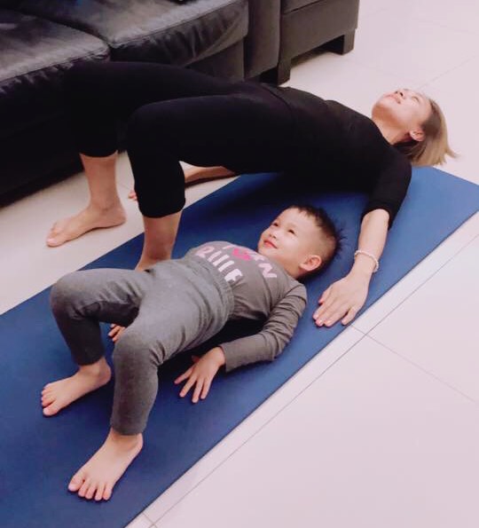 親子瑜珈,親子互動,瑜珈