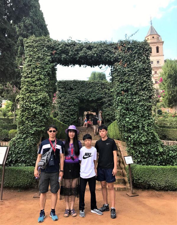 新手爸媽,親子教養,青春期,隱私權,生活習慣
