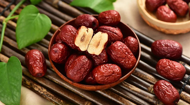 補鐵,紅棗,食補,生理期,肝臟,紅棗