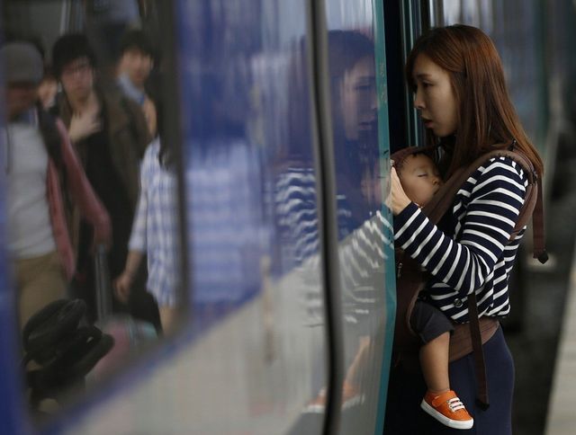 懷孕,女性主義,生孩子,不當媽會怎樣,人際關係,養育子女,經濟獨立,風險管理,傳統期待,性別歧視,性別平等,照顧子女