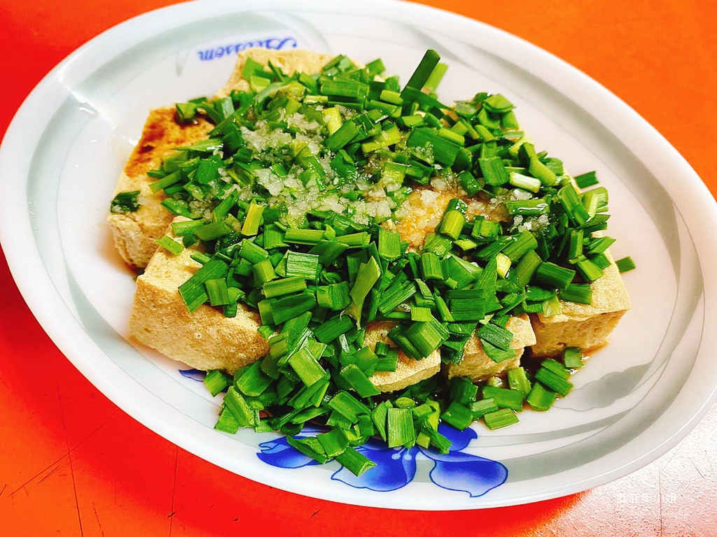 花蓮美食 光復高麗菜餅 韭菜臭豆腐 葉家小吃